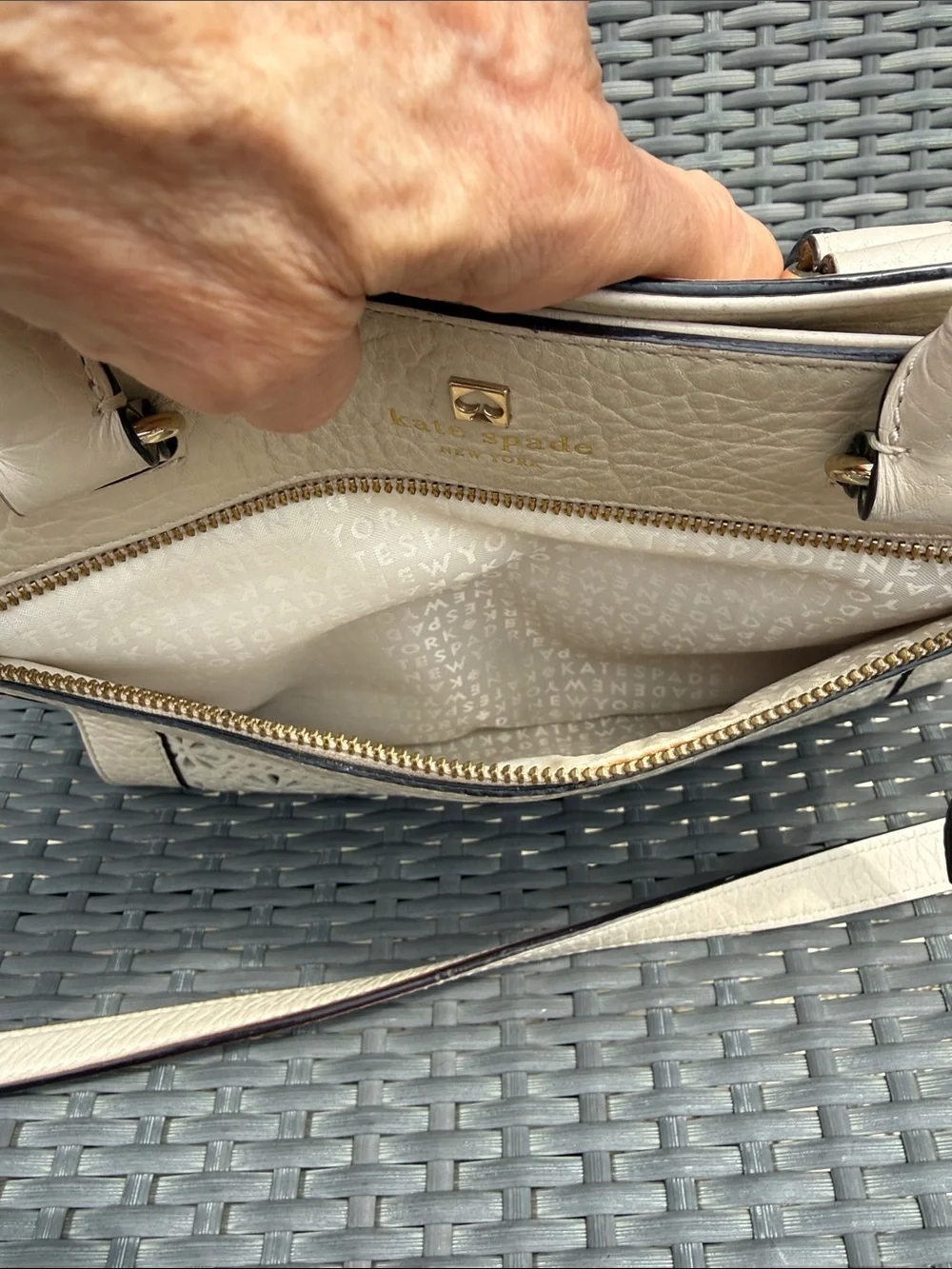 kate spade New York Perri Lane Romy Satchel - Picture 8 of 12